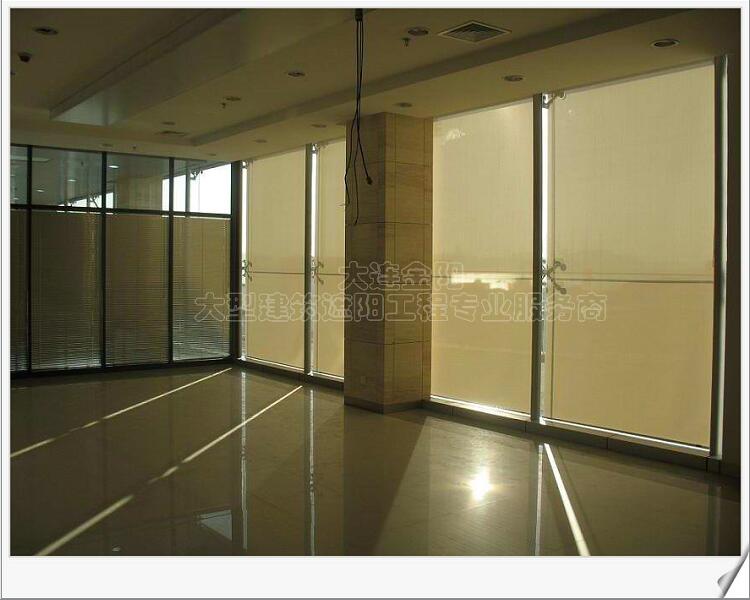 室內(nèi)電動(dòng)卷簾